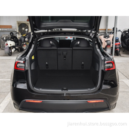 2022 Versione a trazione posteriore del lifting China EV auto Tesla Model Y Range 545 km SUV a 5 posti a 5 porte per famiglia